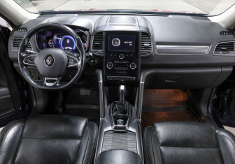 Подержанный автомобиль Renault Koleos 2017 года (13 фото)