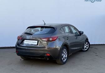 Подержанный автомобиль Mazda 3 Hatchback 2013 года (5 фото)