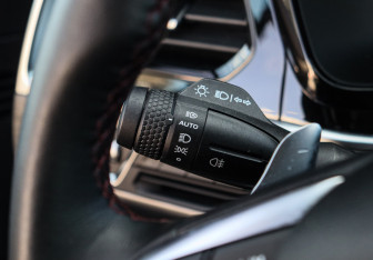 Подержанный автомобиль Geely Tugella 2022 года (26 фото)