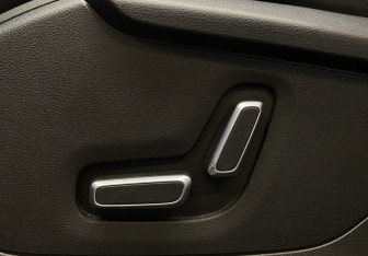 Подержанный автомобиль Geely Cityray 2024 года (17 фото)