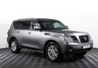 Подержанный автомобиль Nissan Patrol 2011 года (3 фото)