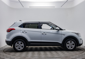 Подержанный автомобиль Hyundai Creta 2018 года (4 фото)