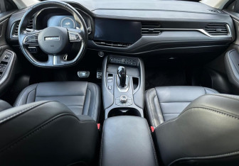 Подержанный автомобиль Haval F7 2021 года (11 фото)
