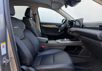 Подержанный автомобиль Haval Jolion 2022 года (10 фото)
