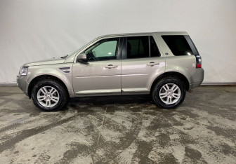 Подержанный автомобиль Land Rover Freelander 2013 года (8 фото)