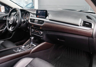Подержанный автомобиль Mazda 6 Sedan 2017 года (7 фото)