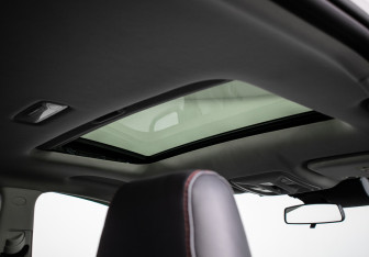 Подержанный автомобиль Changan UNI-T 2022 года (10 фото)