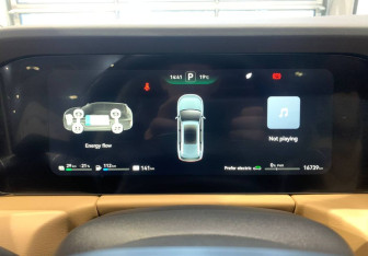 Подержанный автомобиль AITO M7 2023 года (15 фото)