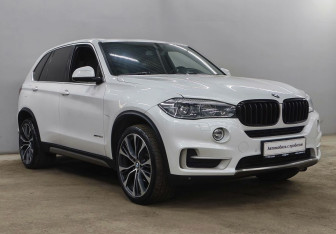 Подержанный автомобиль BMW X5 2017 года (4 фото)
