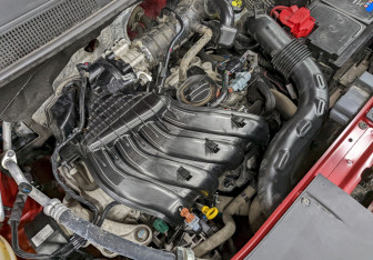 Подержанный автомобиль Renault Logan Sedan 2021 года (9 фото)