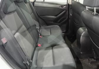 Подержанный автомобиль Mazda CX-5 2016 года (17 фото)