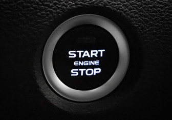 Подержанный автомобиль Geely Coolray 2020 года (17 фото)