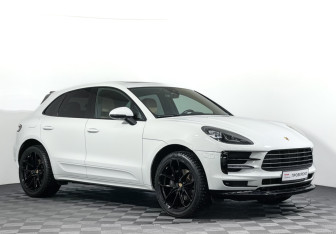 Подержанный автомобиль Porsche Macan 2019 года (3 фото)