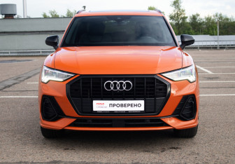 Подержанный автомобиль Audi Q3 2019 года (2 фото)