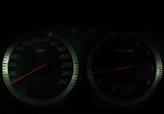 Подержанный автомобиль Volvo XC70 2007 года (12 фото)