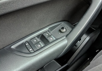 Подержанный автомобиль Audi Q5 2018 года (25 фото)