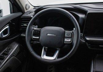 Подержанный автомобиль Haval H3 2025 года (15 фото)
