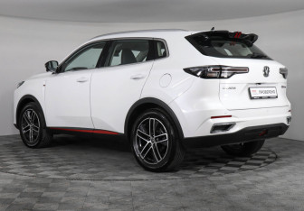 Подержанный автомобиль Changan CS55PLUS 2023 года (7 фото)