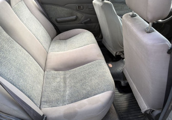 Подержанный автомобиль Daewoo Nexia Sedan 2004 года (11 фото)