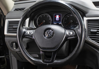 Подержанный автомобиль Volkswagen Teramont 2019 года (19 фото)