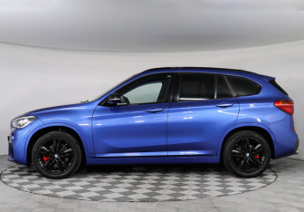 Подержанный автомобиль BMW X1 2019 года (6 фото)