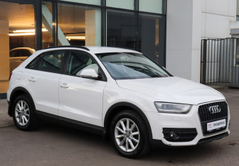 Подержанный автомобиль Audi Q3 2014 года (3 фото)