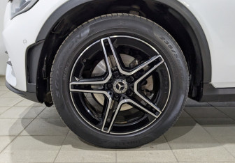 Подержанный автомобиль Mercedes-Benz GLC Coupe 2021 года (6 фото)