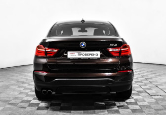 Подержанный автомобиль BMW X4 2015 года (6 фото)