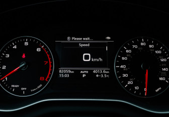 Подержанный автомобиль Audi Q5 2018 года (29 фото)