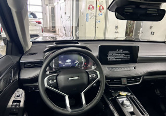 Новый Haval Jolion 2025 (9 фото)