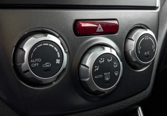 Подержанный автомобиль Subaru Forester Suv 2012 года (24 фото)