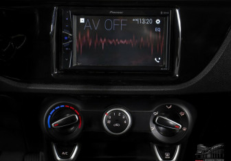 Подержанный автомобиль Kia Rio Sedan 2018 года (12 фото)