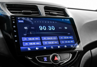 Подержанный автомобиль Hyundai Solaris Sedan 2012 года (10 фото)