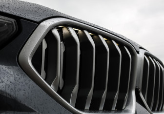Подержанный автомобиль BMW X6 2021 года (27 фото)