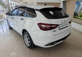 Подержанный автомобиль LADA (ВАЗ) Vesta Wagon 2024 года (7 фото)