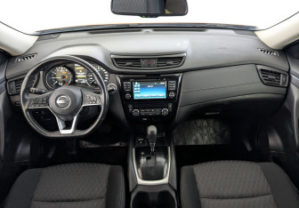 Подержанный автомобиль Nissan X-Trail 2019 года (26 фото)