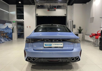 Подержанный автомобиль Chery Arrizo 8 2023 года (5 фото)