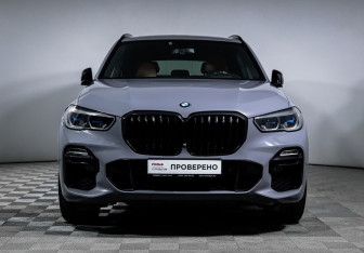 Подержанный автомобиль BMW X5 2018 года (2 фото)