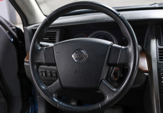Подержанный автомобиль Nissan Teana 2007 года (15 фото)