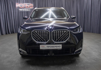 Подержанный автомобиль BMW X3 2025 года (2 фото)