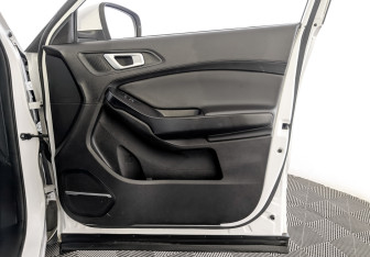 Подержанный автомобиль Chery Tiggo 4 2022 года (25 фото)