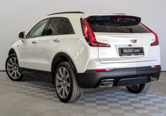 Подержанный автомобиль Cadillac XT4 2020 года (7 фото)