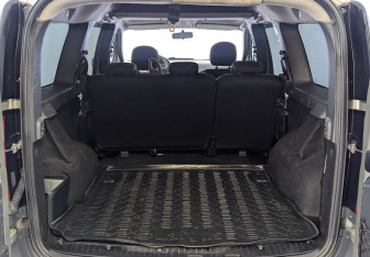 Подержанный автомобиль LADA (ВАЗ) Largus Wagon 2019 года (10 фото)