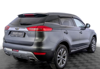 Подержанный автомобиль Geely Atlas 2019 года (5 фото)