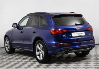 Подержанный автомобиль Audi Q5 2016 года (7 фото)