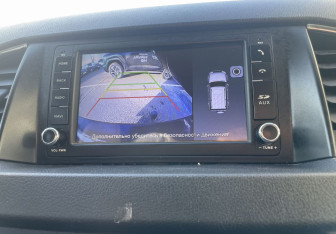 Подержанный автомобиль УАЗ Patriot 2018 года (16 фото)