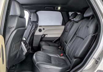 Подержанный автомобиль Land Rover Range Rover Sport 2013 года (12 фото)