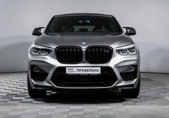 Подержанный автомобиль BMW X4 M 2020 года (2 фото)
