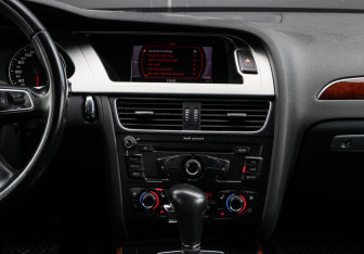 Подержанный автомобиль Audi A4 Sedan 2011 года (11 фото)