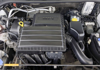 Подержанный автомобиль Skoda Rapid Liftback 2019 года (9 фото)